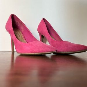 Pink Christian Siriano Suede Heels
Women Size 8.5